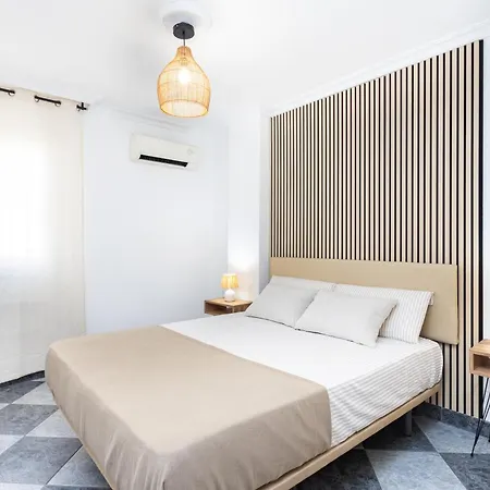 Stylish 4-bedroom In Americas *