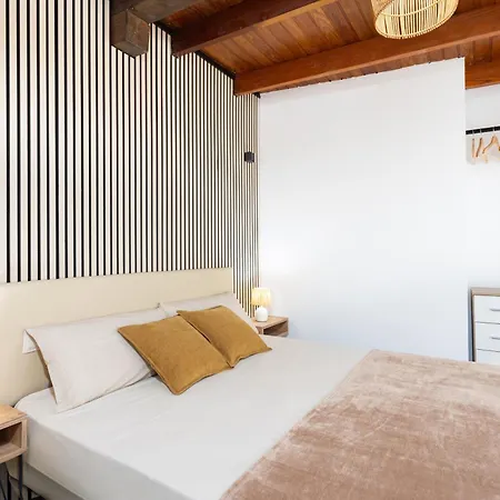 Stylish 4-bedroom In Americas *