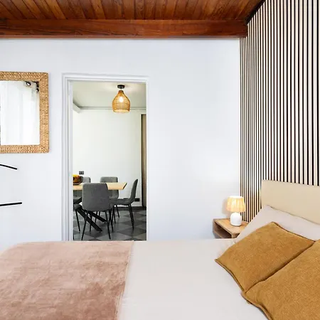 Stylish 4-bedroom In Americas Appartement